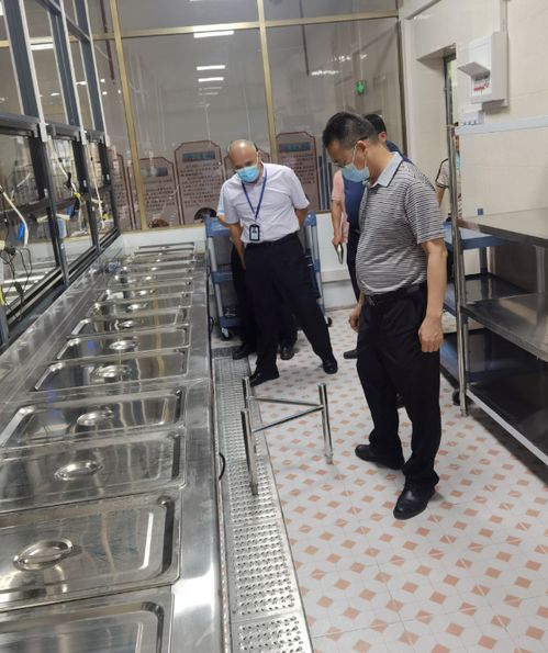 廣東云浮市場(chǎng)監(jiān)管局多措并舉筑牢校園及周邊食品安全防線